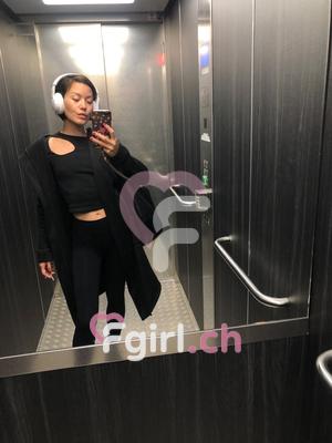 Yumie Volupté - Escort in Lausanne