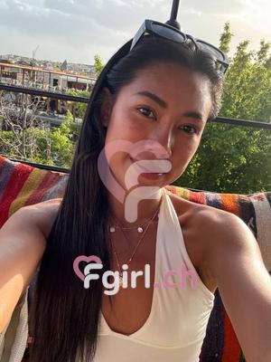 Yuna - Escort à Genève