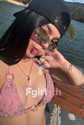 Yurany - Escort in Crans-Montana
