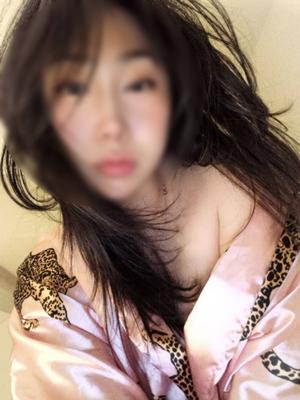 Yuuna - Escort a Lausanne
