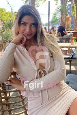 Yvonne - Escort à Genève
