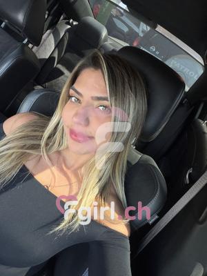 Yvonne - Escort à Genève