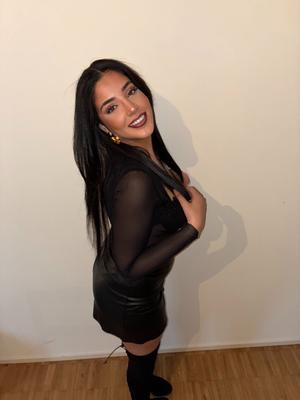 Zahia - Escort en Genève
