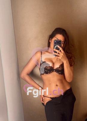 Zara - Erotic masseuse in Nyon
