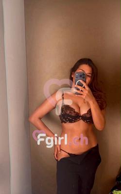 Zara - Erotic masseuse in Nyon
