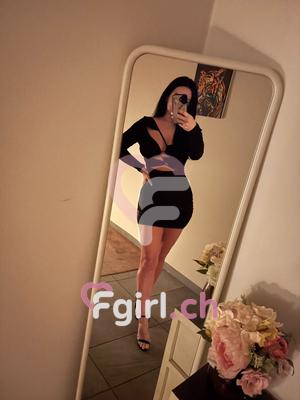 Zaya - Erotische Masseurin in Morges

