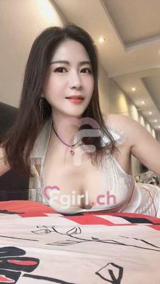 Zhuziye - Escort à Genève
