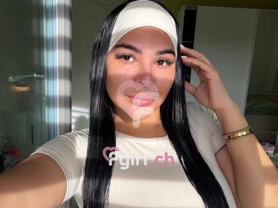 Zoë - Escort in Neuenburg