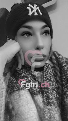 Zoe - Escort in Genf
