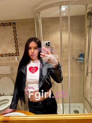 Zoe - Escort in Lausanne
