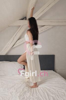 Zoe - Masseuse érotique à Fribourg
