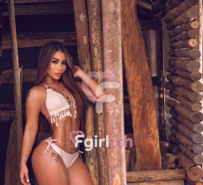 Zoé - Escort à Genève
