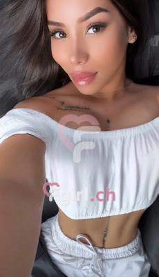 Zoé - Escort à Genève