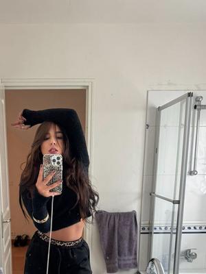 Zora - Escort en Yverdon-les-Bains
