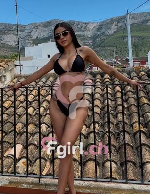 Zully - Escort in Genf

