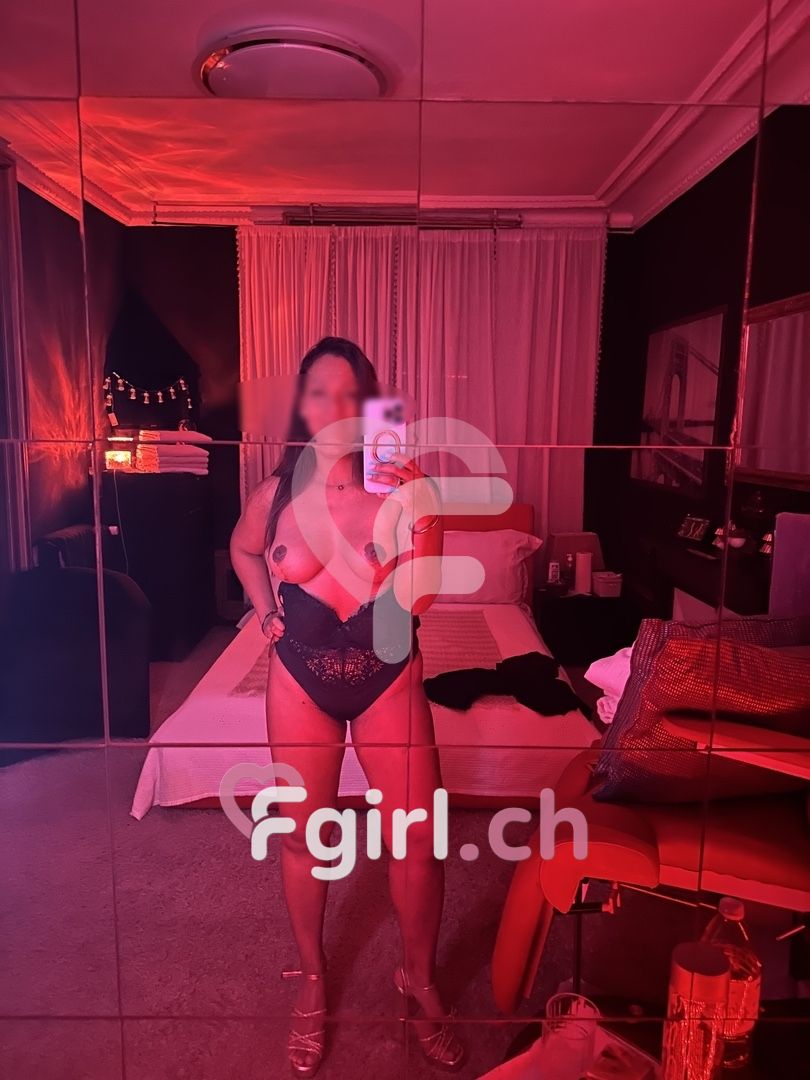 Zuri – Geneva photo 3
