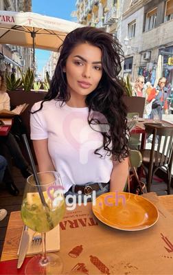 Zuza - Escort in Montreux
