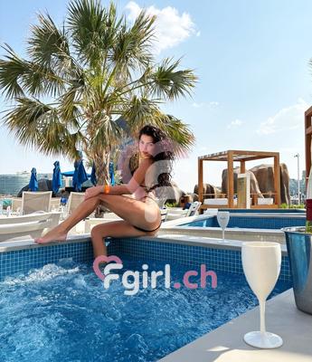 Zuza - Escort in Montreux
